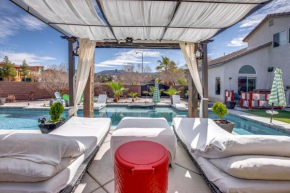 Luxe Henderson Retreat with Pool - 13 Mi to Strip!